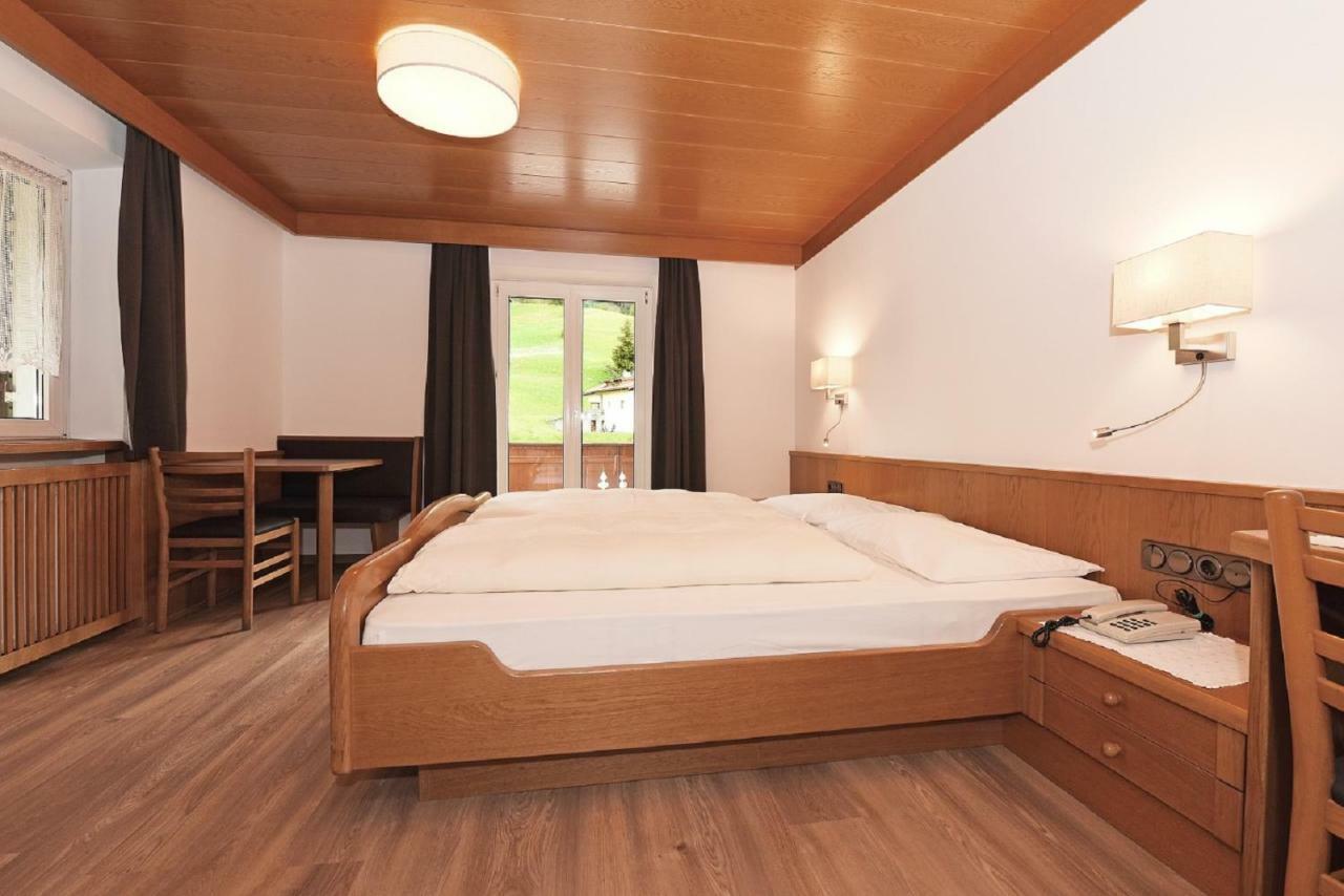 Hotel Garni Vanadis โอติเซ ภายนอก รูปภาพ