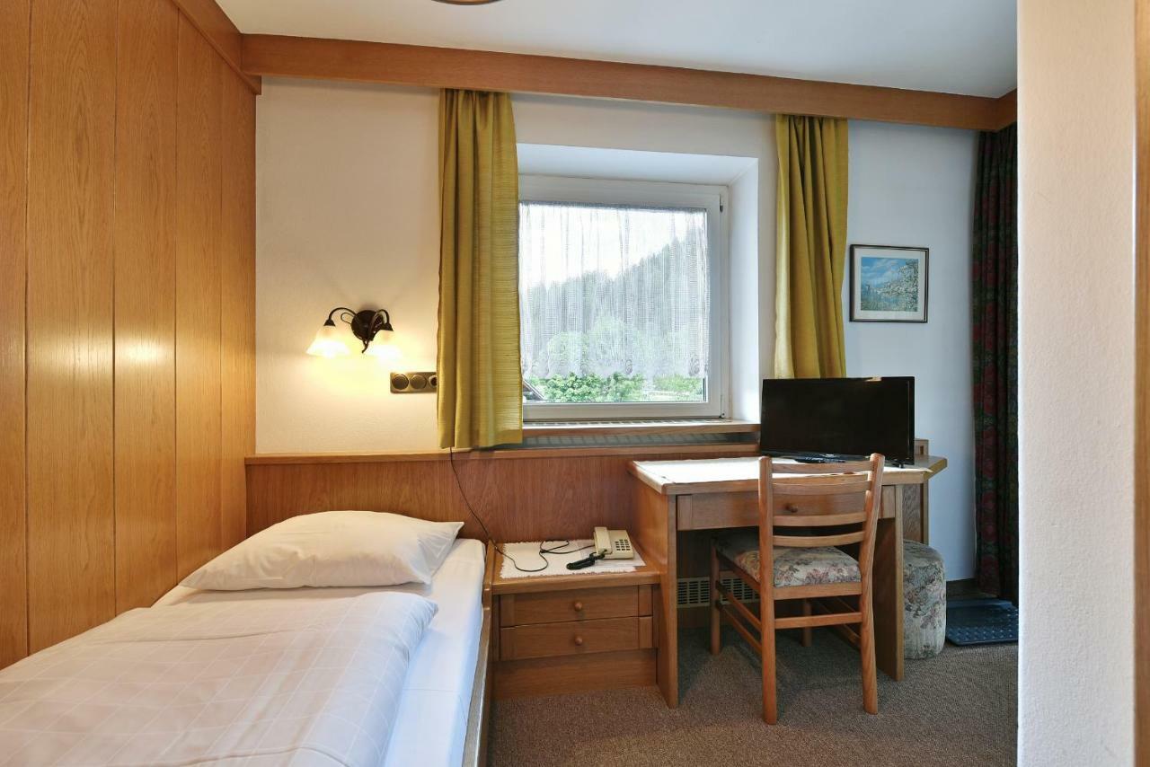 Hotel Garni Vanadis โอติเซ ภายนอก รูปภาพ